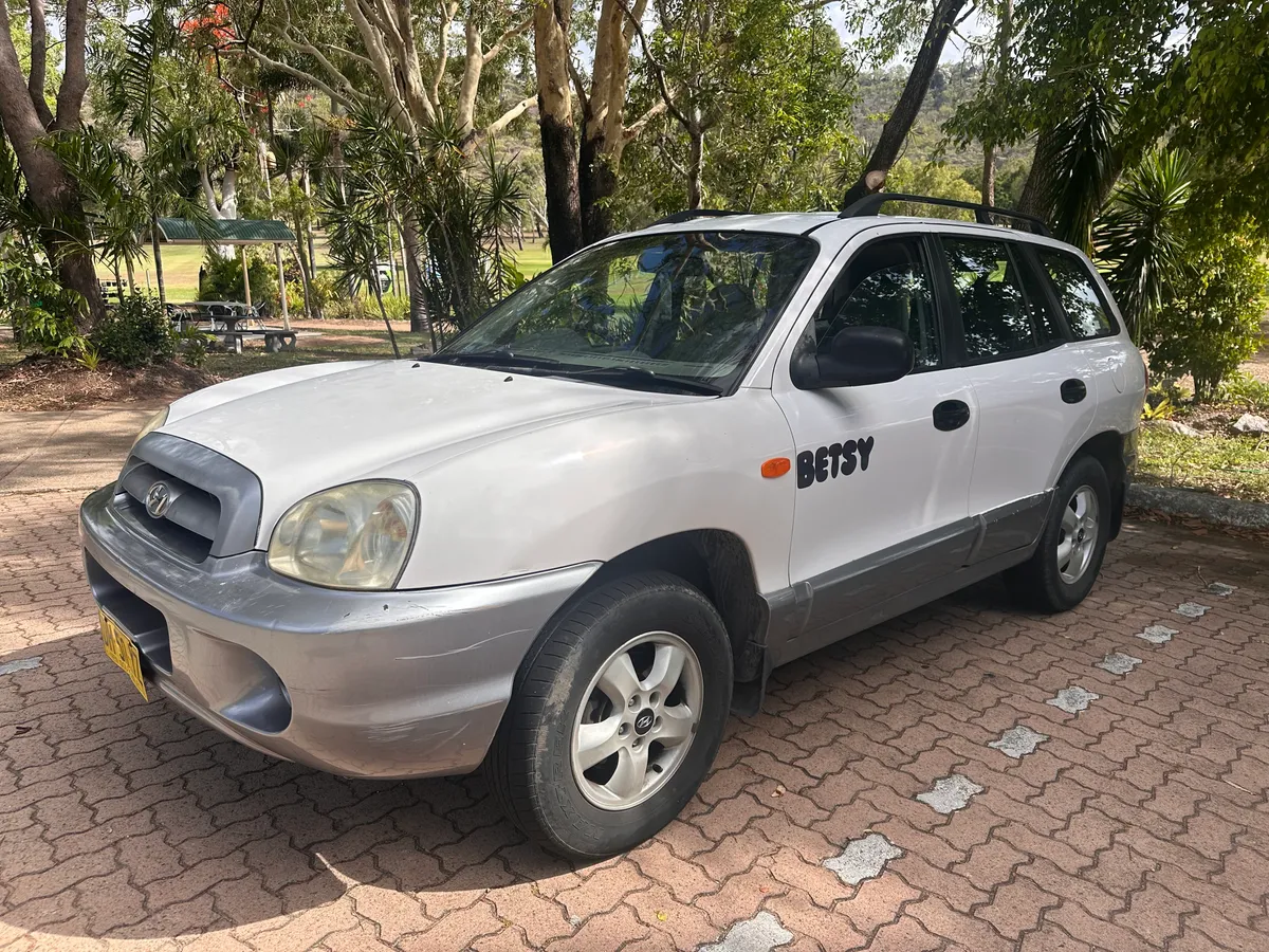 Betsy, Hyundai Santa Fe